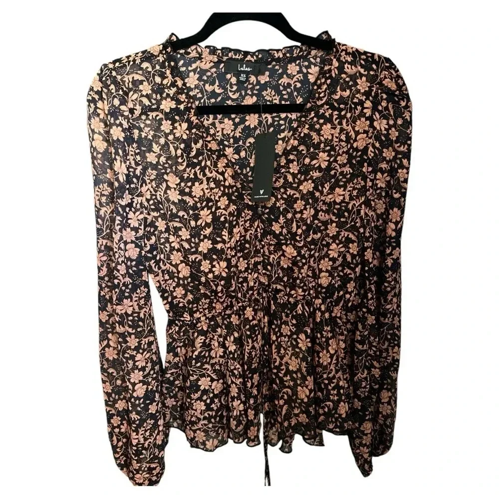NWT Lulus She's the Sweetest Black Floral Print Long Sleeve Top size XS - Picture 2 of 7